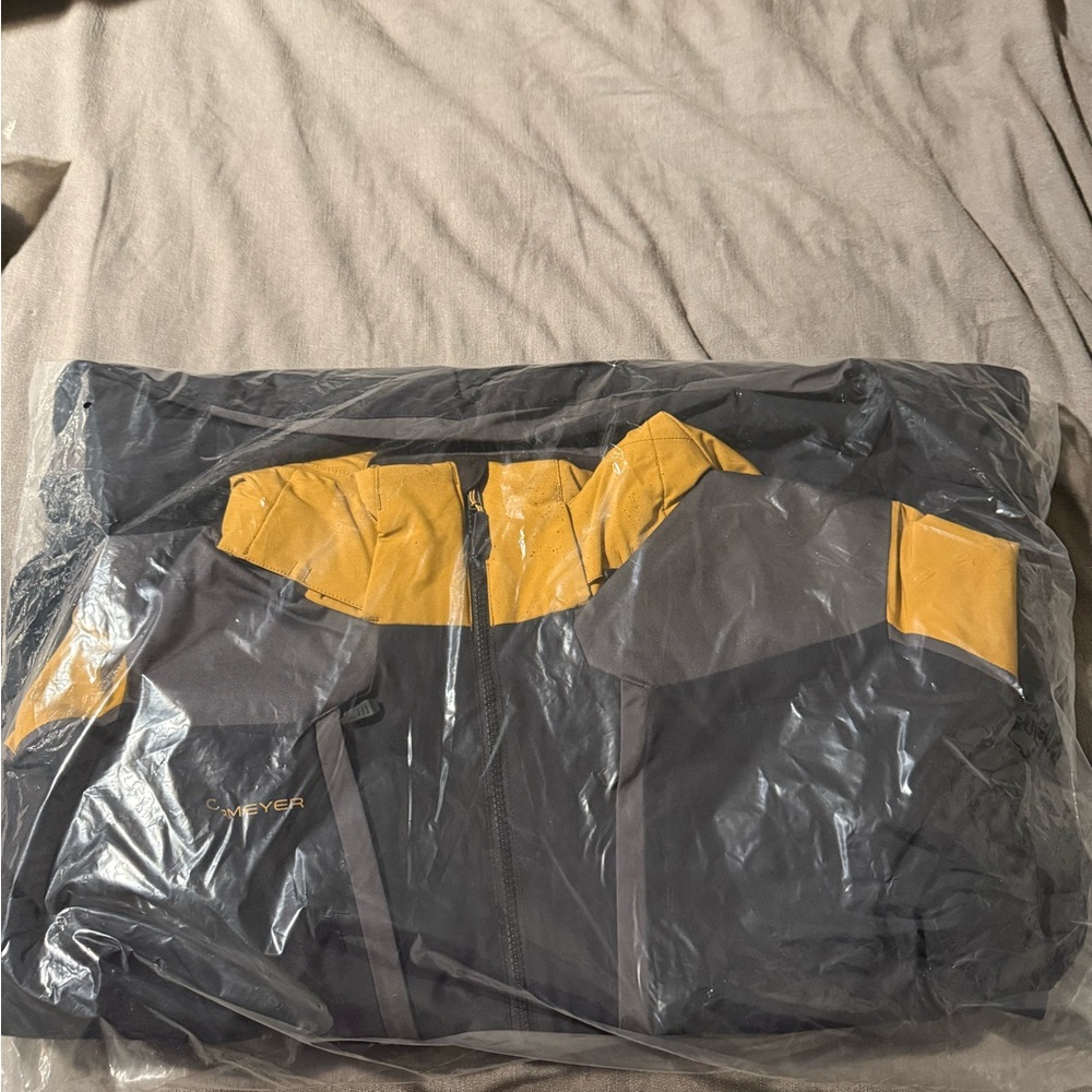 Foundation Jacket